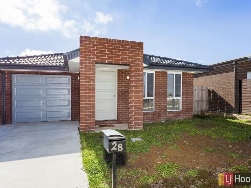 28 Yerradhang Street, Ngunnawal ACT 2913