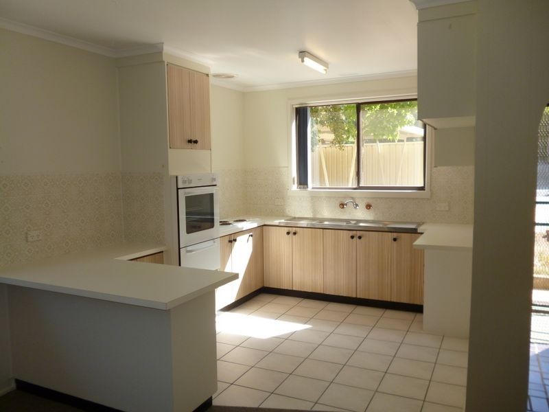 6 Warby Place, Charnwood ACT 2615