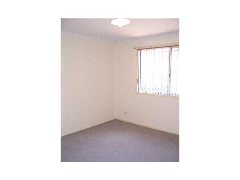 17 Woodleigh Park Everard Street, Palmerston ACT 2913
