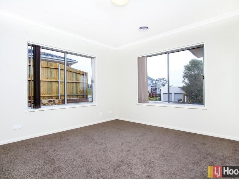 40 Benalla Street, Crace ACT 2911