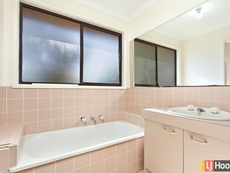 13 Gatehouse Place, Belconnen ACT 2617
