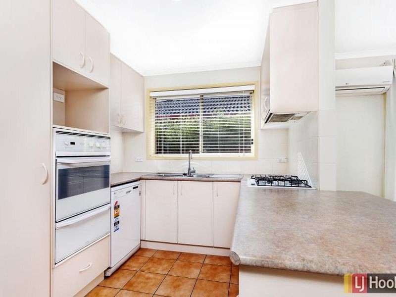 10 Hobday Place, Dunlop ACT 2615