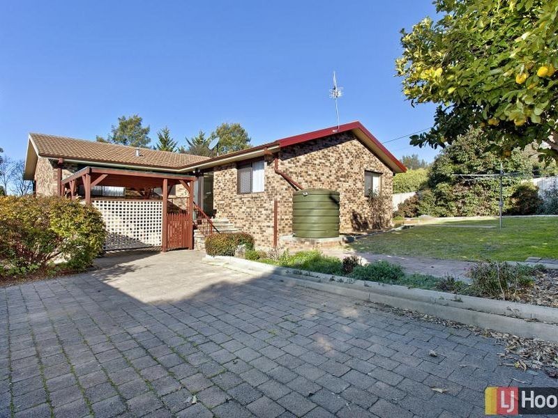 40 Lightfoot Crescent, Florey ACT 2615