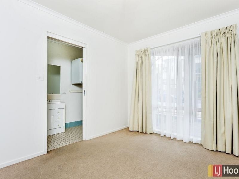 1/139 Port Jackson Circuit, Phillip ACT 2606