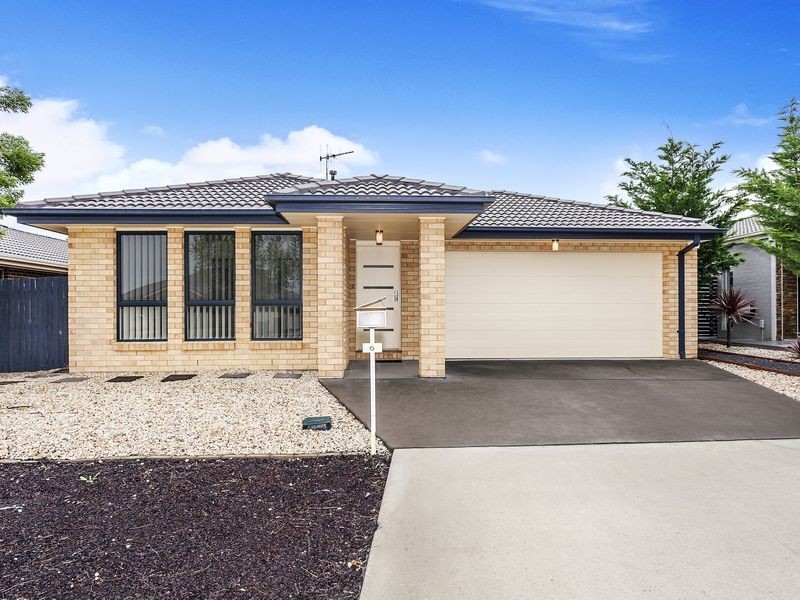 6 De Mole Street, Dunlop ACT 2615