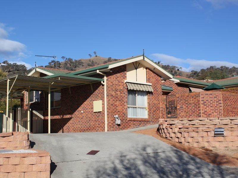 1/80 Bellchambers Crescent, Banks ACT 2906