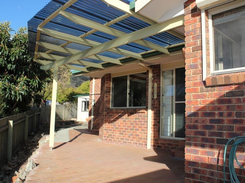 1/80 Bellchambers Crescent, Banks ACT 2906