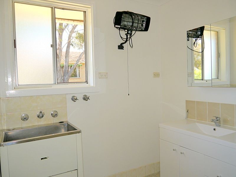 88 & 90 Belconnen Way, Page ACT 2614