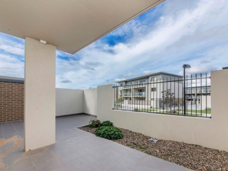 85/104 Henry Kendall Street, Franklin ACT 2913