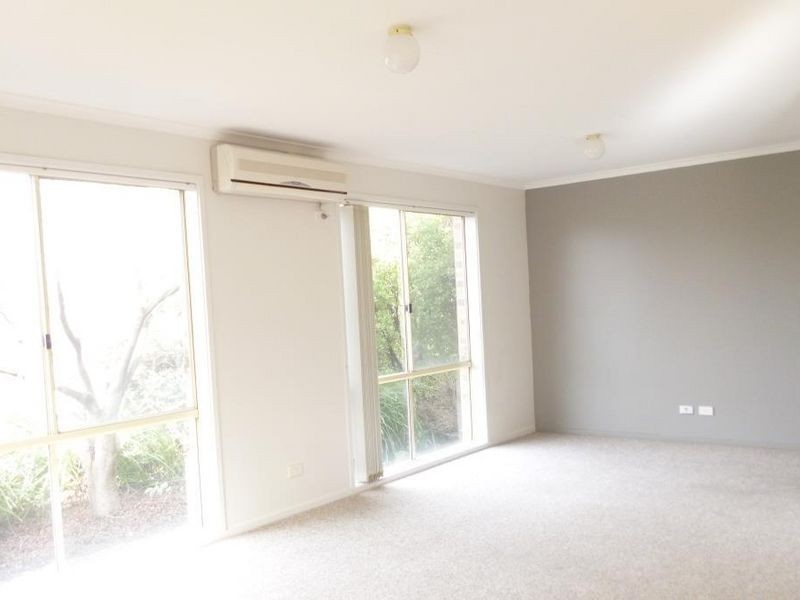 6 Bimbiang Crescent, Ngunnawal ACT 2913