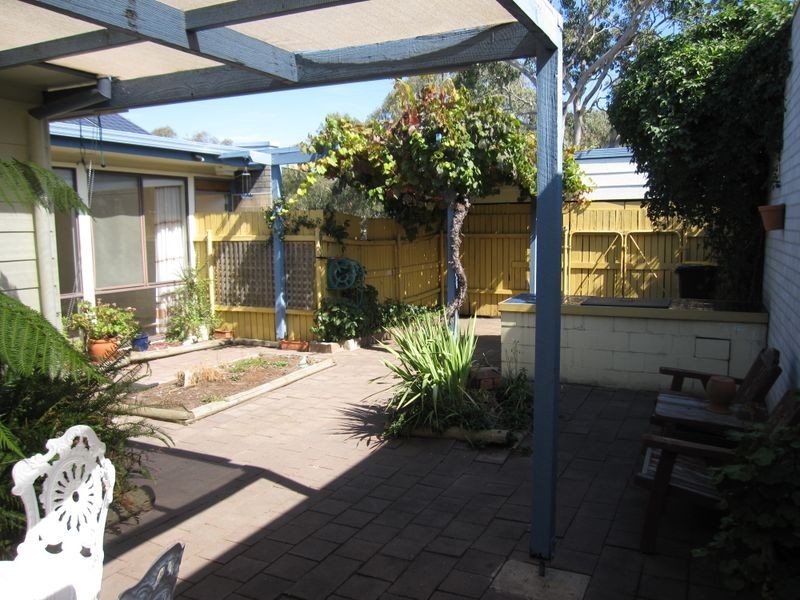 42 Harrington Circuit, Kambah ACT 2902