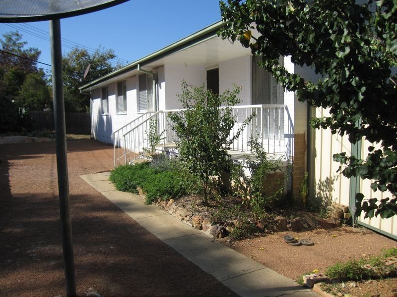 6 Lelta Place, Giralang ACT 2617