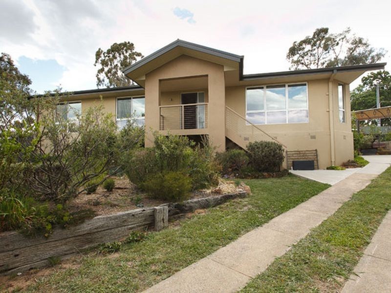 28 Erskine Street, Macquarie ACT 2614