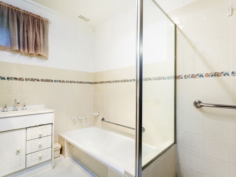 37 Aurora Close, Mawson ACT 2607