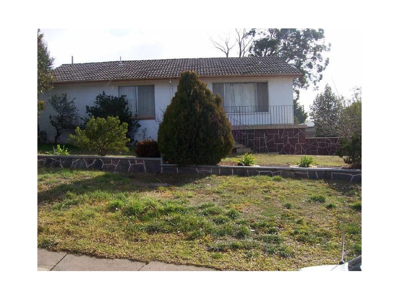 4 Belbin Place, Macquarie ACT 2614