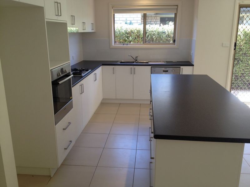 42 Dagmar Berne Street, Macgregor ACT 2615