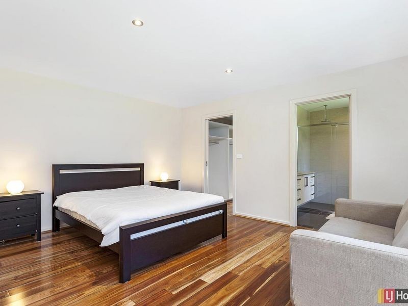 12 Beveridge Crescent, Forde ACT 2914