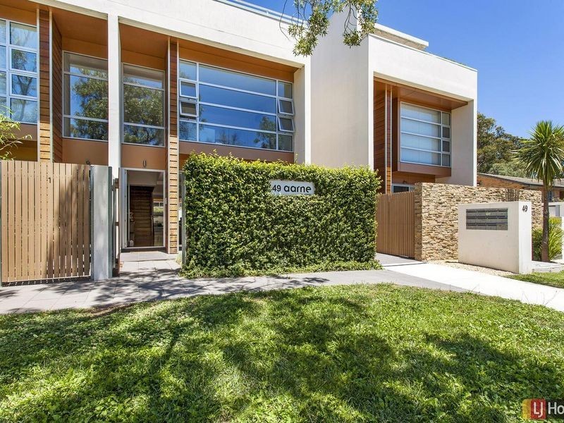 2/49 Hampton Circuit, Yarralumla ACT 2600