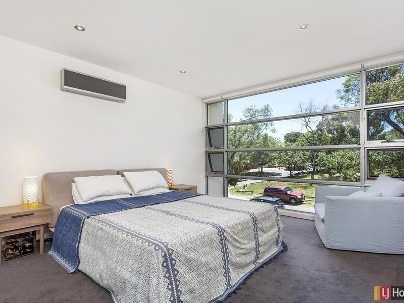 2/49 Hampton Circuit, Yarralumla ACT 2600