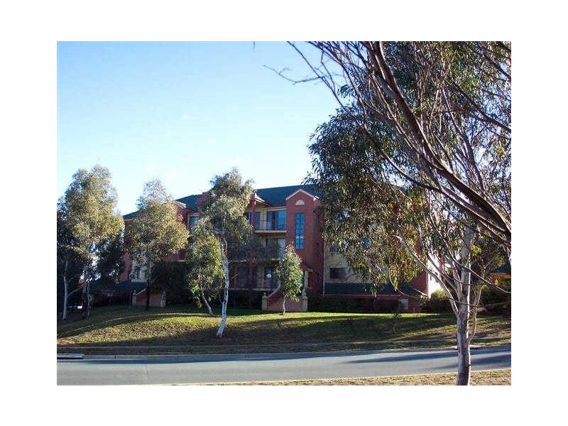 3/2 Tauss Place, Bruce ACT 2617