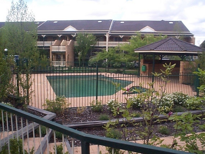 22/13 ‘StaffordshireTerrace’ Sturt A, Griffith ACT 2603