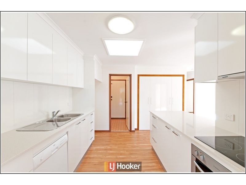 5 Frater Crescent, Lyneham ACT 2602