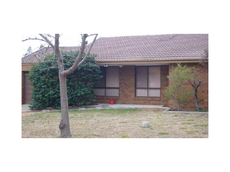 6 Camfield Place, Florey ACT 2615
