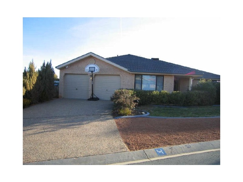 4 Traine Court, Amaroo ACT 2914