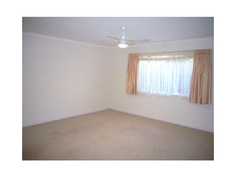 42 Tinderry Circuit, Palmerston ACT 2913
