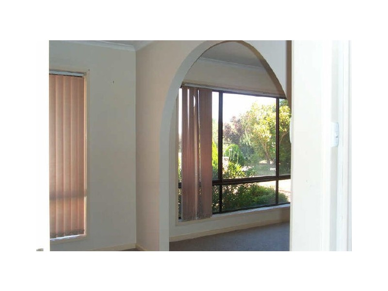 14 McAulay Place, Florey ACT 2615