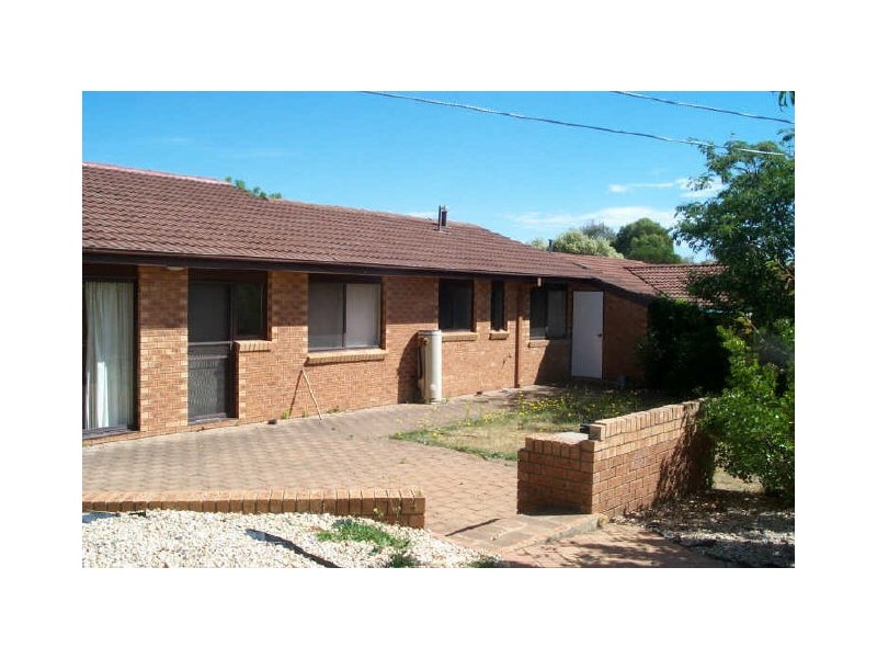 14 McAulay Place, Florey ACT 2615