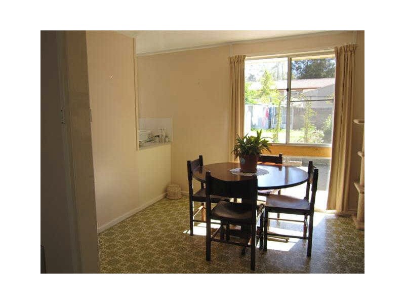8 Bowling Place, Spence ACT 2615
