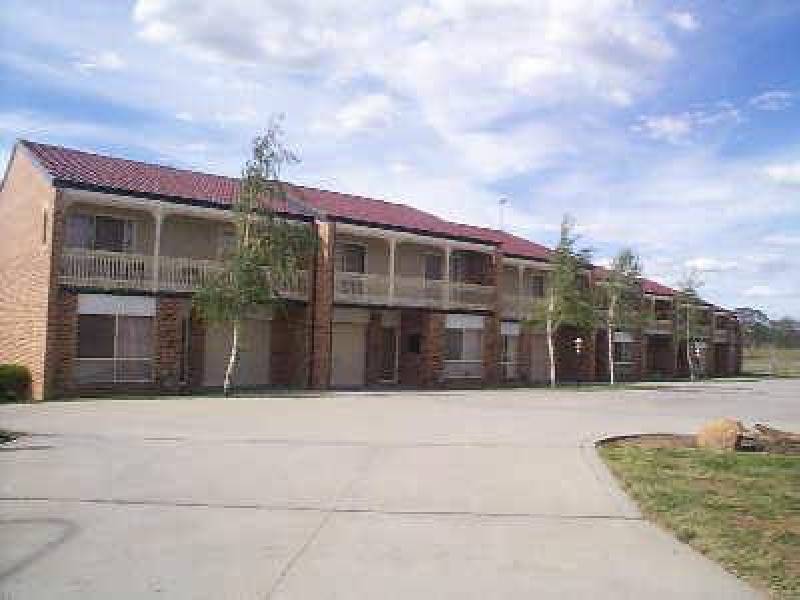 26 Woodleigh Park Everard Street, Palmerston ACT 2913