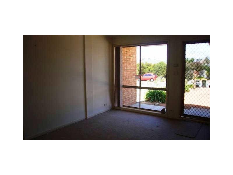 6 Yuranigh Court, Ngunnawal ACT 2913
