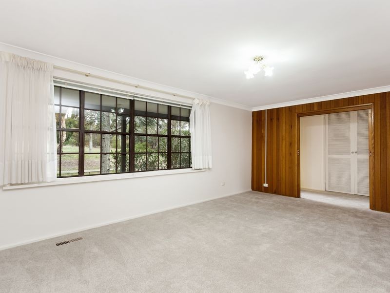 8 Lachlan Street, Macquarie ACT 2614