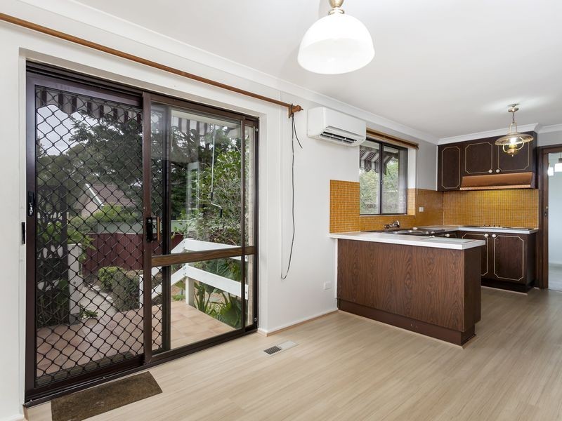 8 Lachlan Street, Macquarie ACT 2614