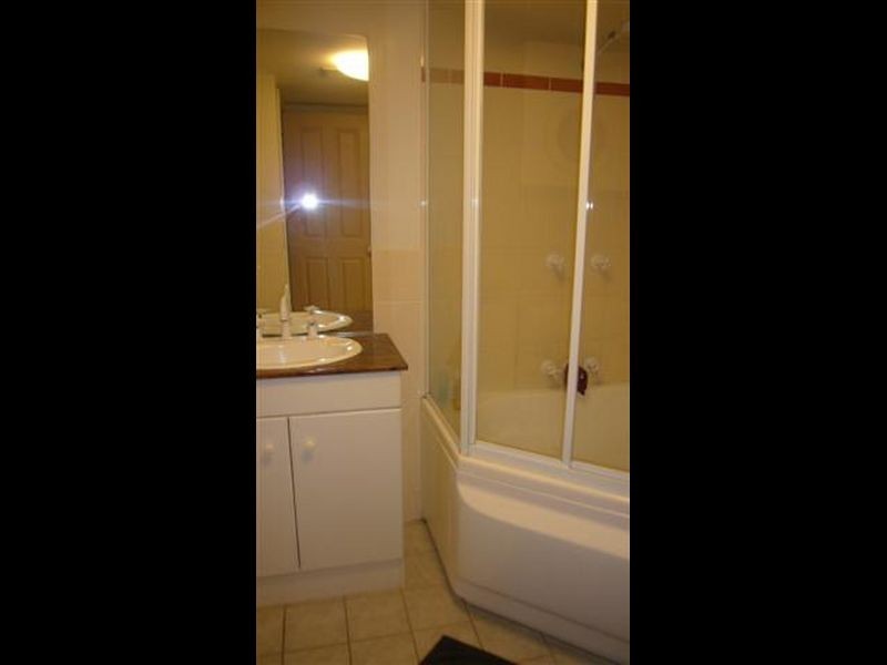 12/19 “Victoria Terrace” Fawkner Str, Braddon ACT 2612