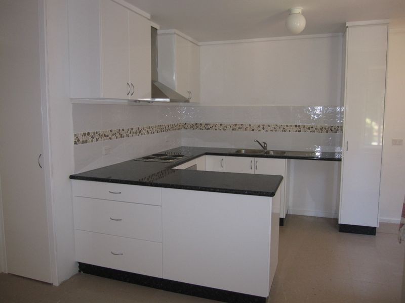 10 Emmott Place, Charnwood ACT 2615