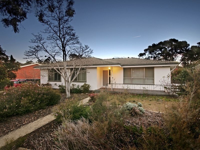 11 Bandjalong Crescent, Aranda ACT 2614
