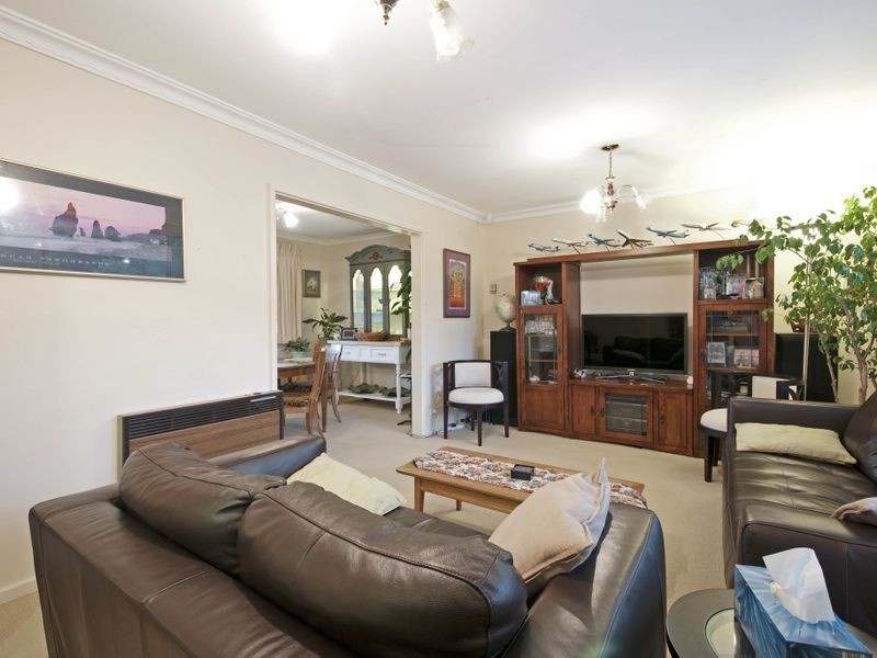 11 Bandjalong Crescent, Aranda ACT 2614