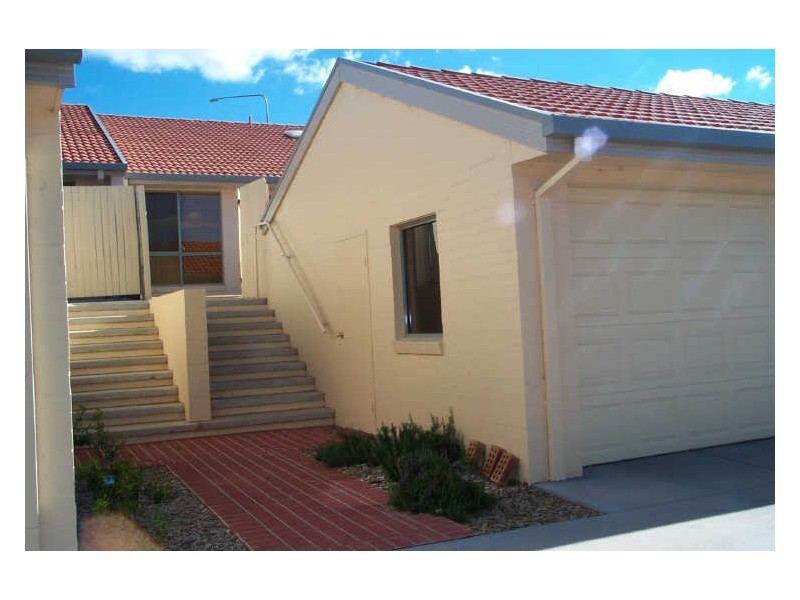 9/10 Fidler Court, Bruce ACT 2617