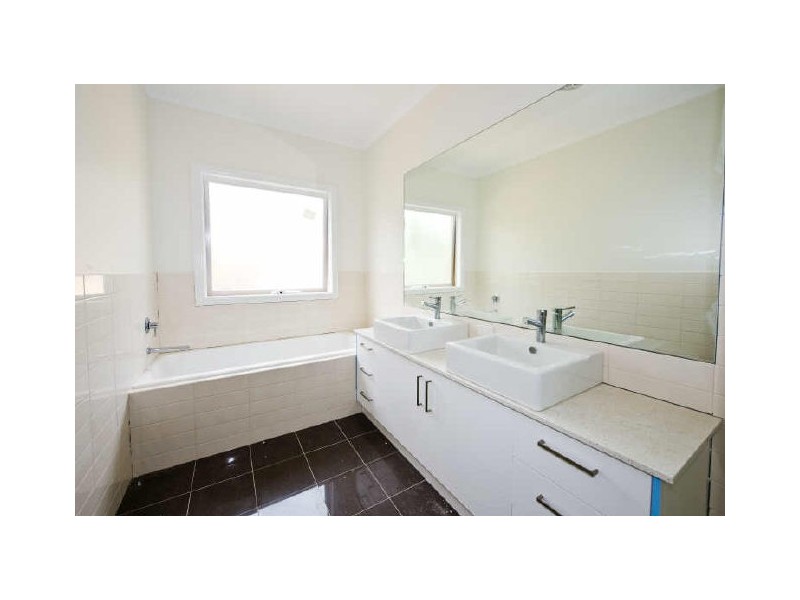 36 Alma Street, Lower Plenty VIC 3093