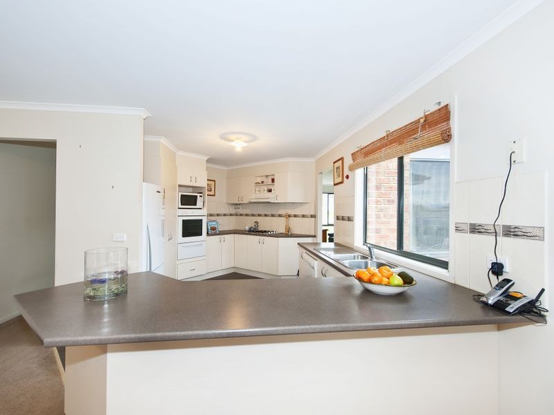 12 Merrijig Crescent, Doreen VIC 3754