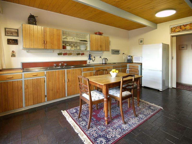 61 Porter Street, Eltham VIC 3095