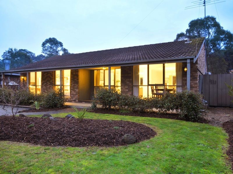 57 Weidlich Road, Eltham North VIC 3095