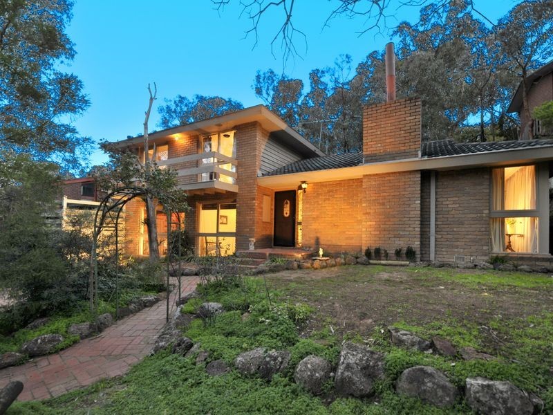 50 Orchard Avenue, Eltham North VIC 3095