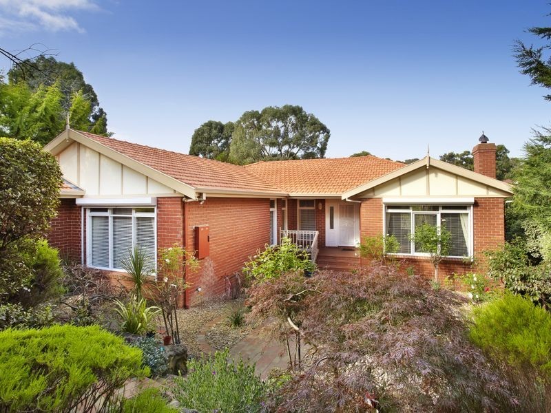 30 Kalbar Road, Eltham VIC 3095