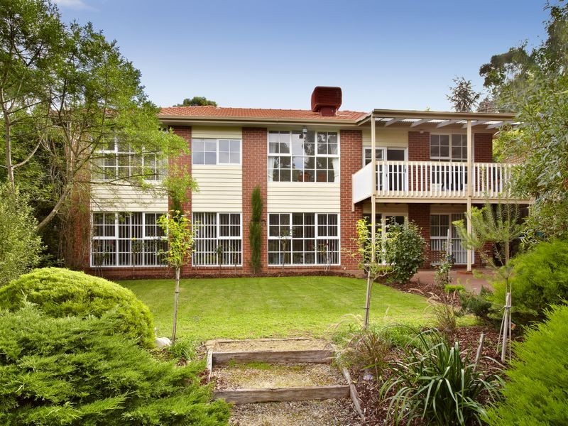 30 Kalbar Road, Eltham VIC 3095