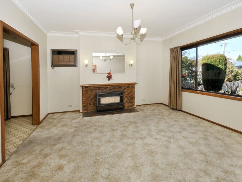 20 Liston Avenue, Reservoir VIC 3073