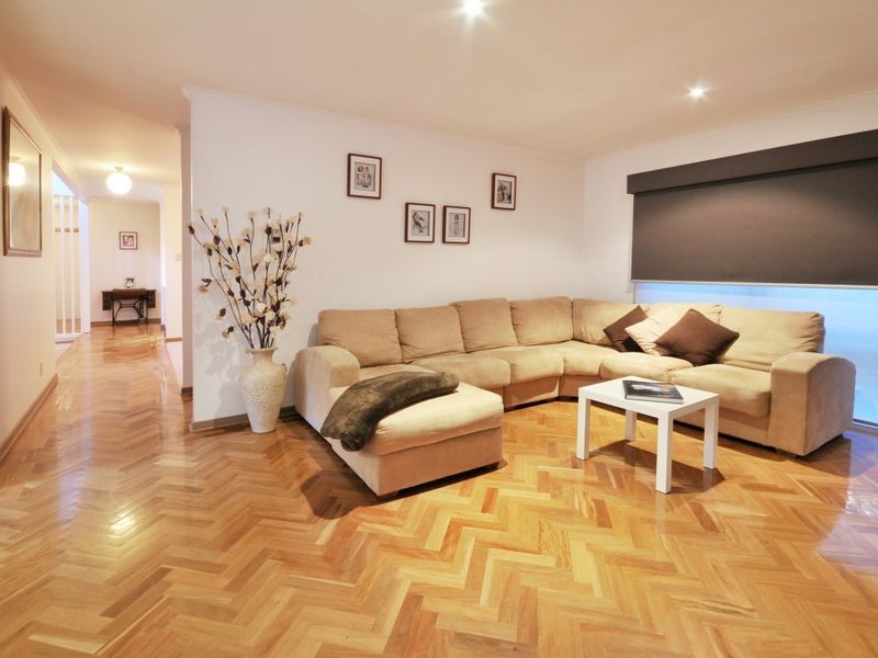 11 Tetragona Way, St Helena VIC 3088